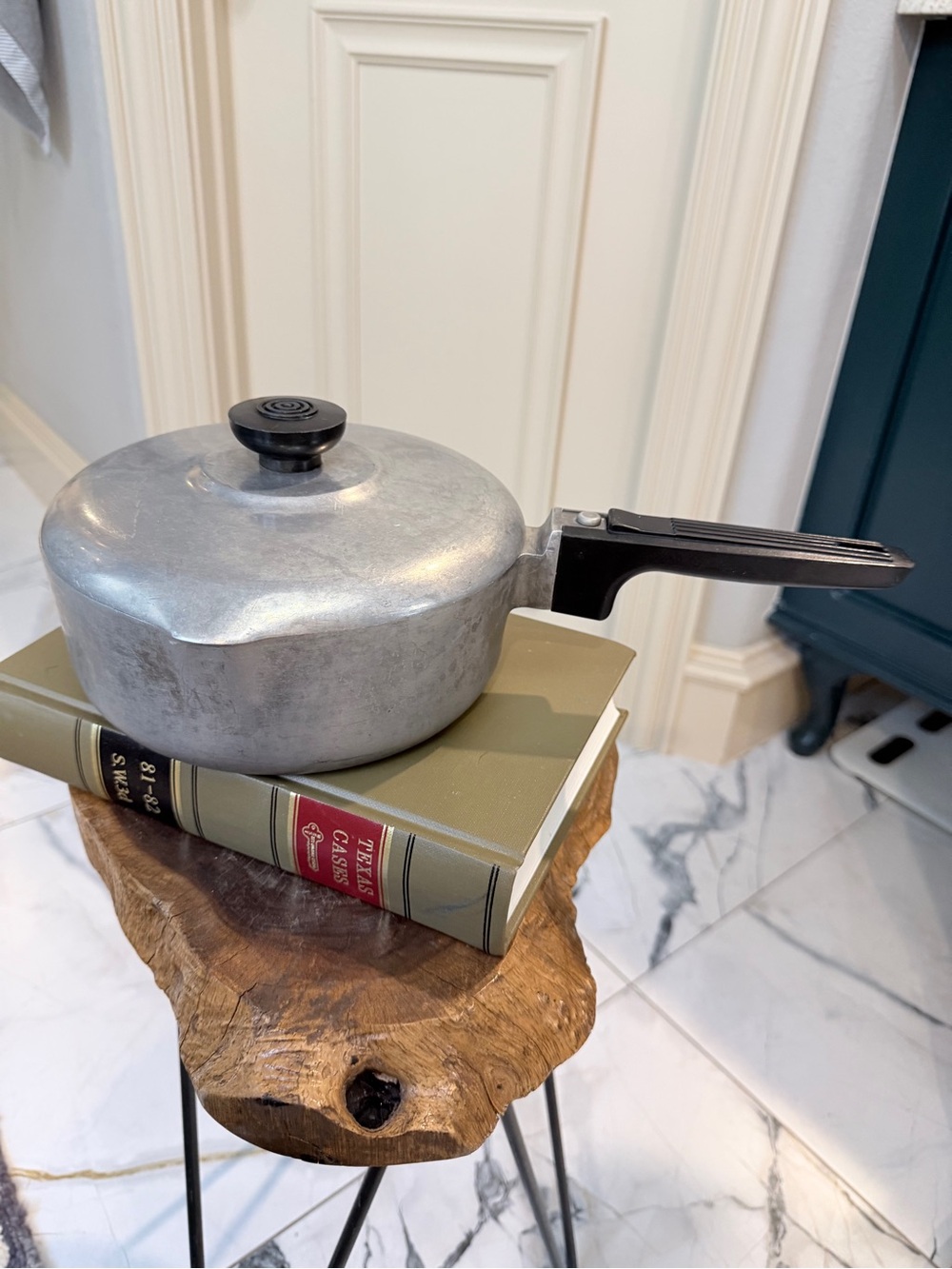 Vintage Magnalite USA 2 Qt Cast Aluminum Saucepan Pot with Lid MCM